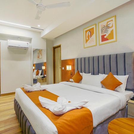 Hotel West Inn Premium Kharar Exterior photo